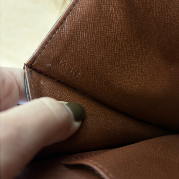 Authentic Louis Vuitton Vintage 1980s Jena clutch monogram - Picture 10 of 12